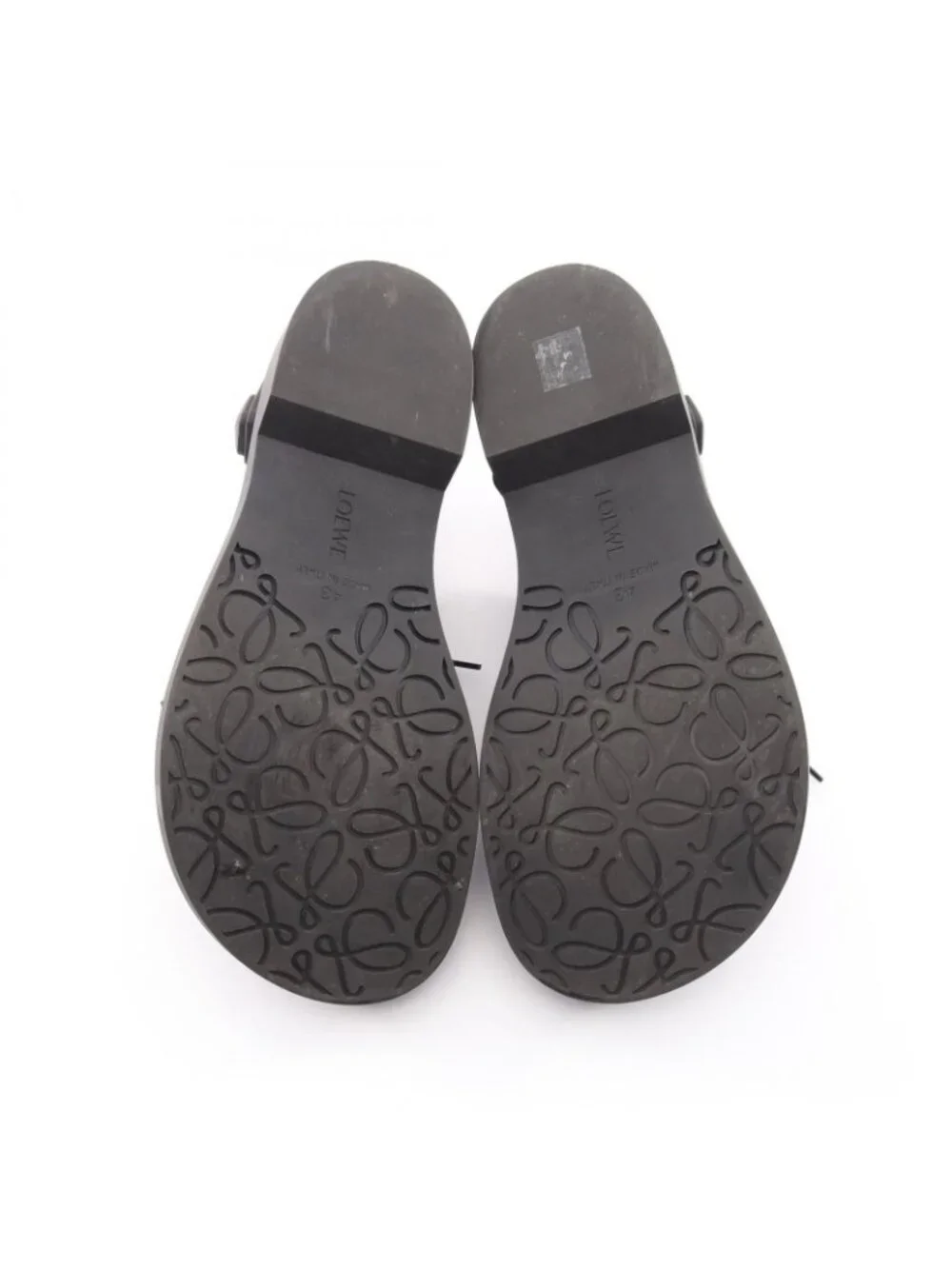 Loewe there are